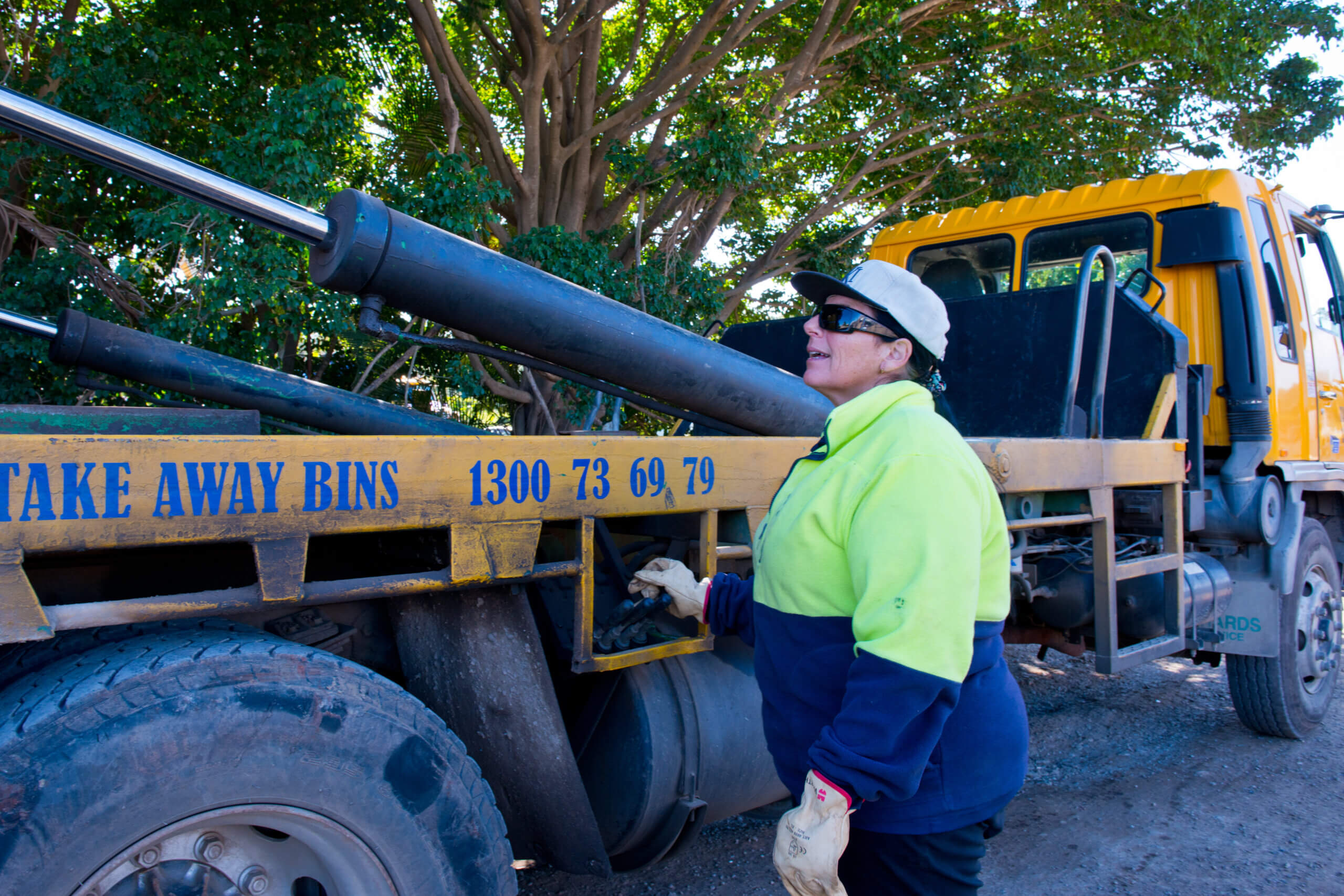 skip bin hire rochedale